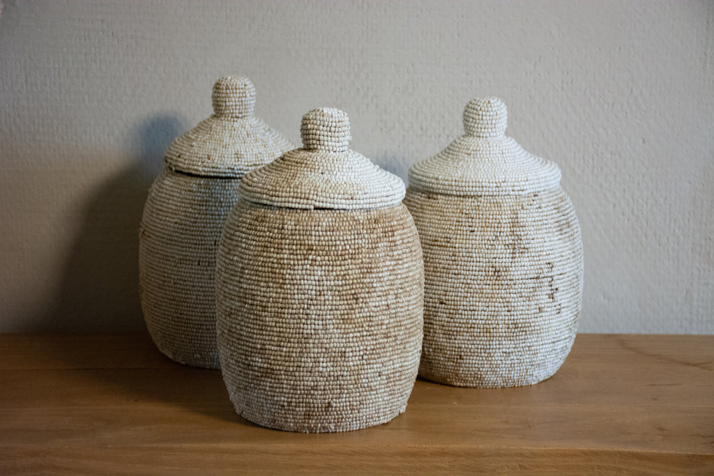 Handgemaakte Decoratieve Potten met Kralen – Unieke Opbergpotten voor een Stijlvol Interieur