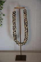 Bone Ketting – Unieke Statement Ketting met Organische Kralen