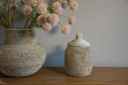 Handgemaakte Decoratieve Potten met Kralen – Unieke Opbergpotten voor een Stijlvol Interieur