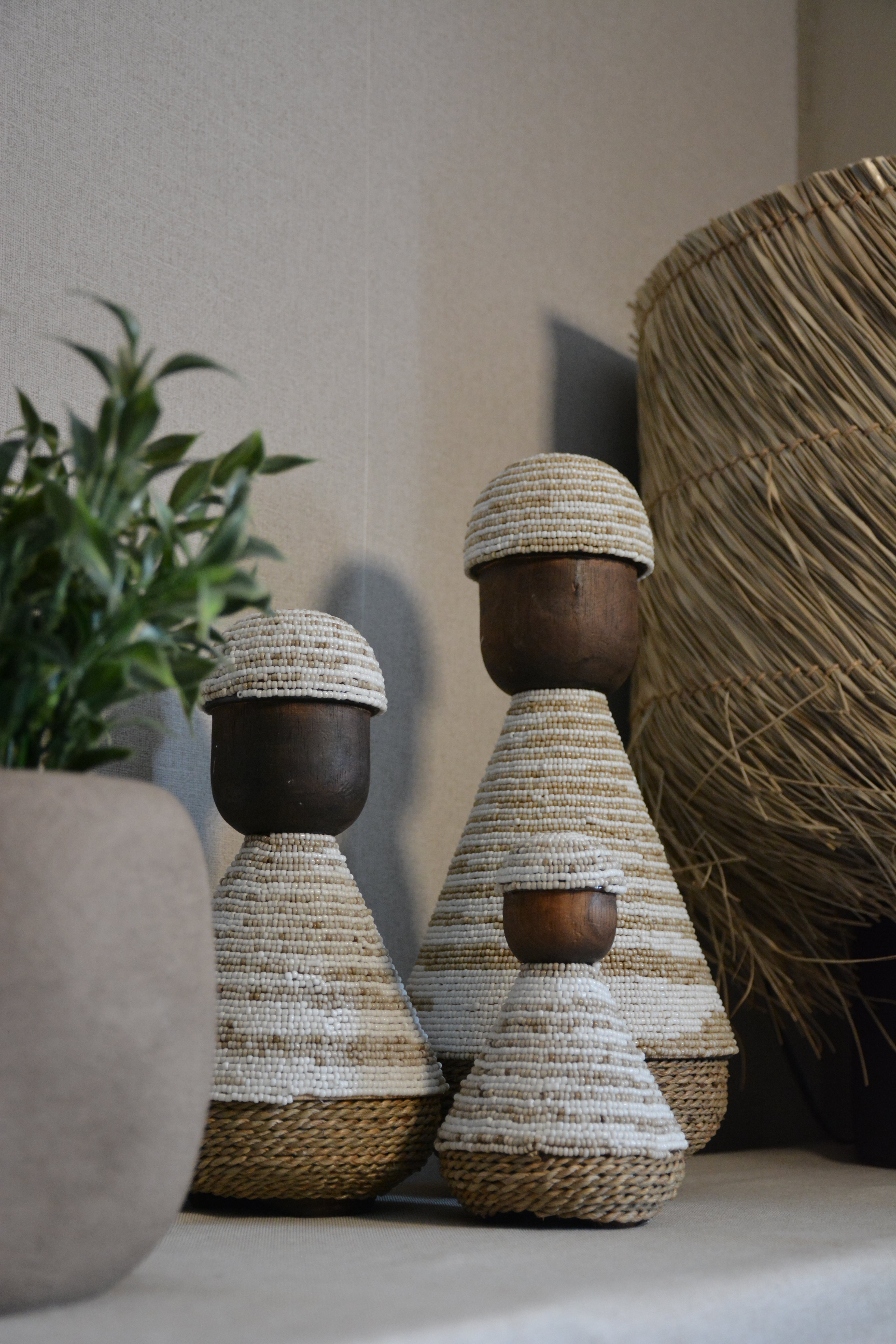 Unieke Handgemaakte Afrikaanse Decoratie Poppen voor een Warm en Stijlvol Interieur