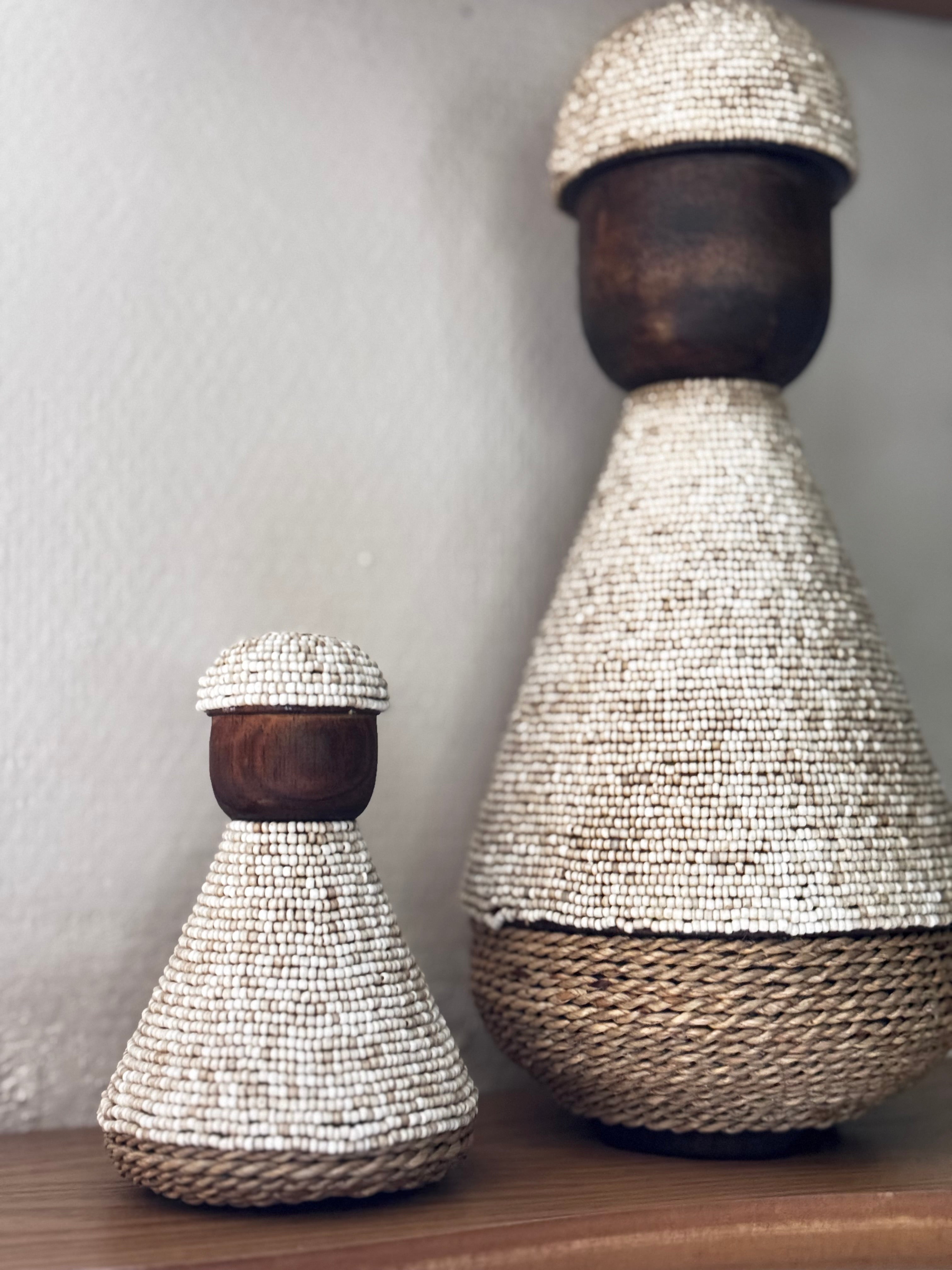 Unieke Handgemaakte Afrikaanse Decoratie Poppen voor een Warm en Stijlvol Interieur